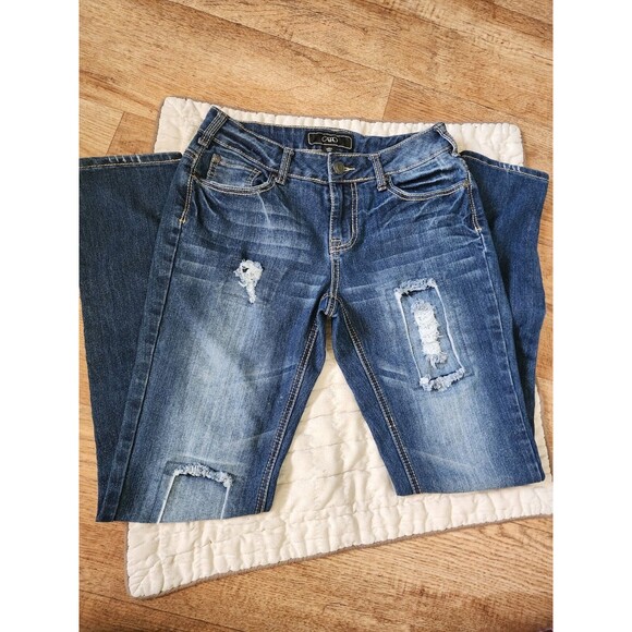 Cato Distressed Blue Jeans Women's Size 4 Or 27 - Picture 1 of 11